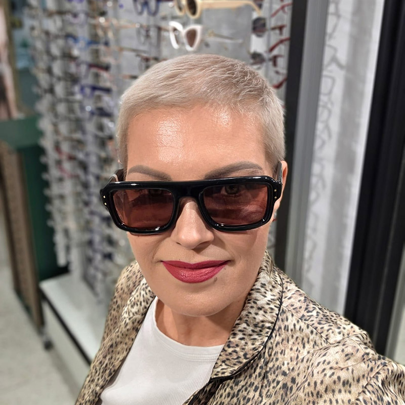Ray-Ban RB4954 601/69 Flacko Puffer crni okvir tamnoljubičasta stakla Optika M Split