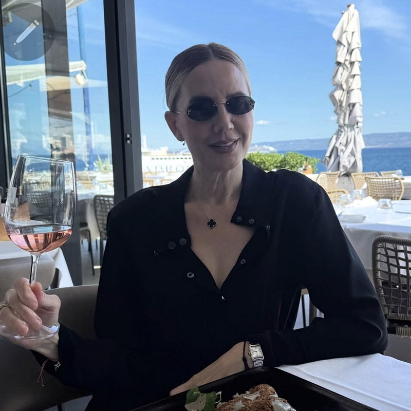 Fendi FE4075US sunčane naočale Gabrijela Budimir izbor - Optika M Split